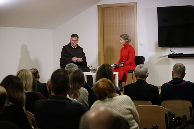 Na posljednjem susretu u ciklusu okruglih stolova Varaždinske biskupije razgovaralo se o temi mira